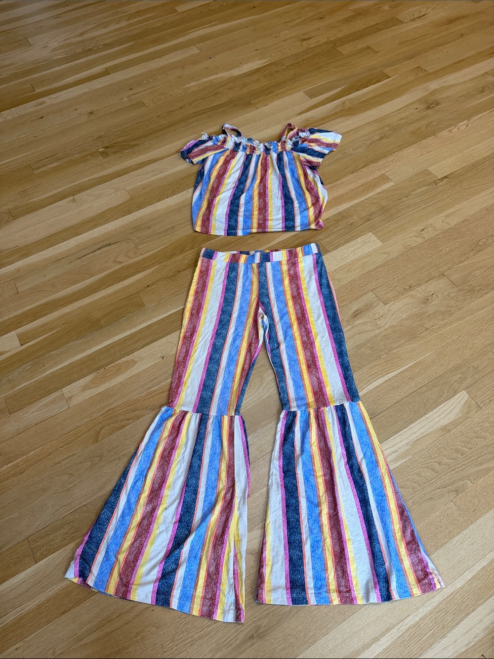 art class Multicolor Striped Bell-Bottom Top and Pants Set